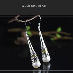 Sterling Silver Freshwater Pearl Earrings